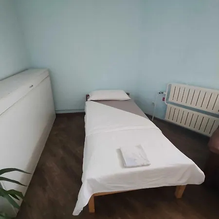 - Kaj & Kaja Konukevi *