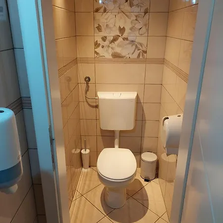 - Kaj & Kaja